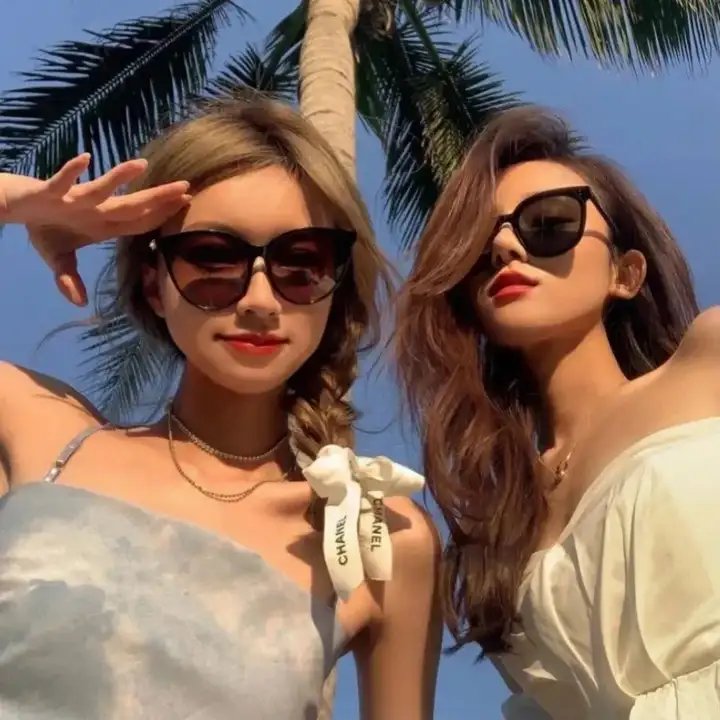 女仆们